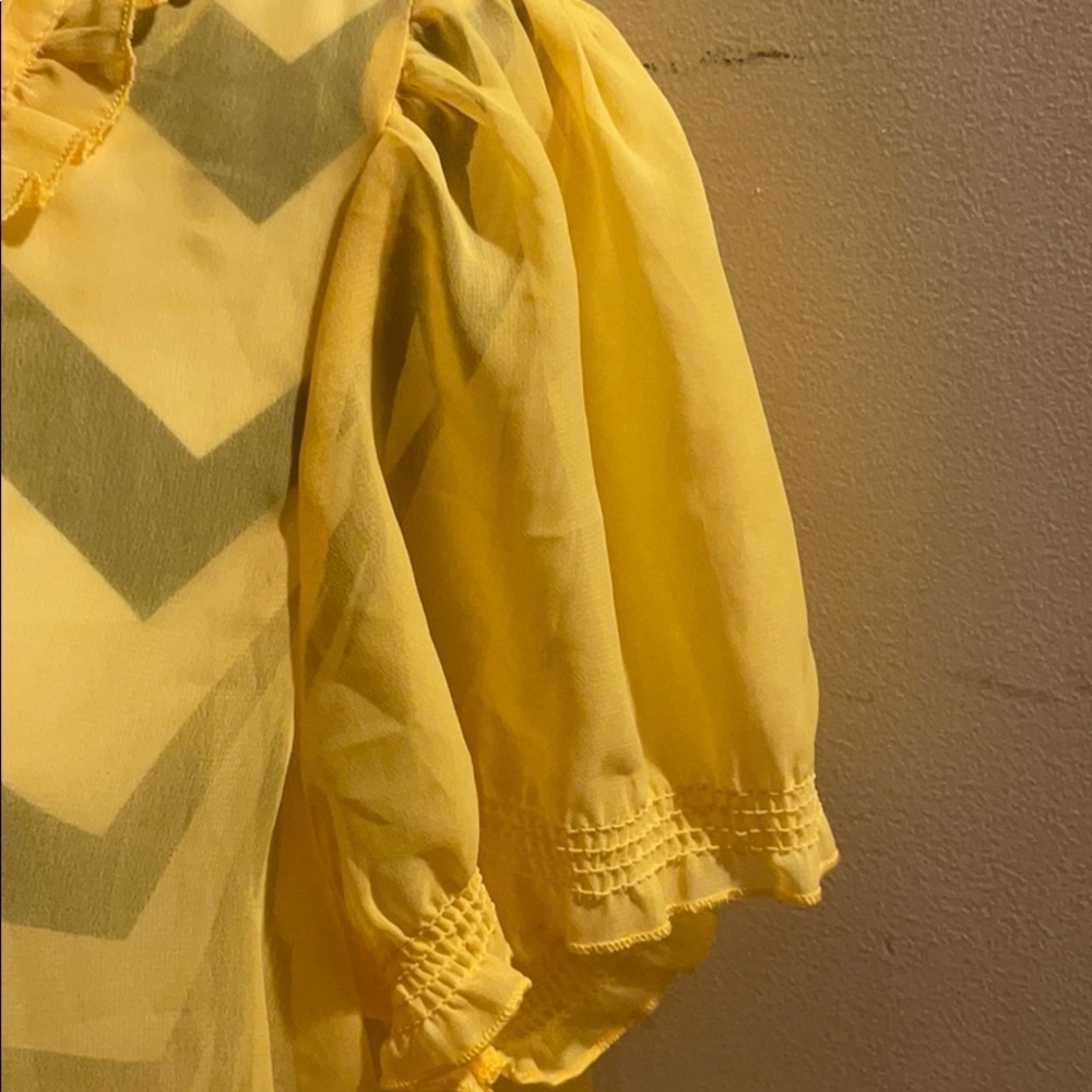 Women’s Jamie Nicole Collection Shirt - Picture 4 of 6